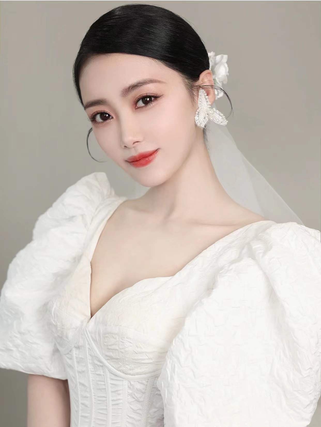 漯河艾尚化妆学校—新娘化妆需要准备什么